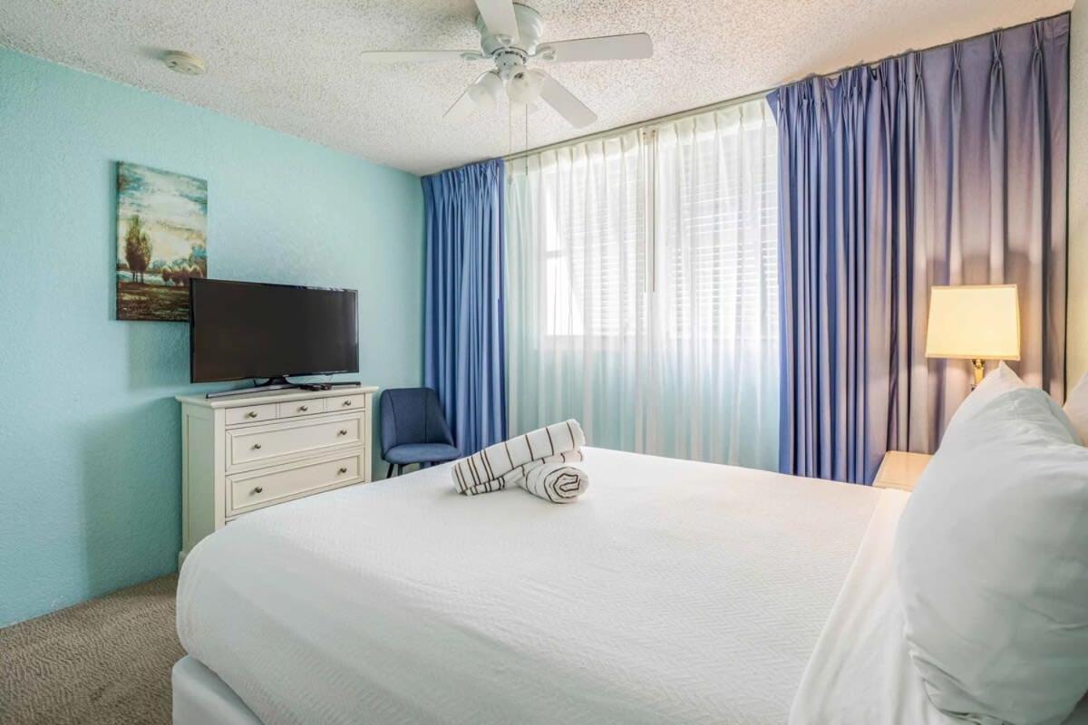 Tortuga Suite At Sunrise Suites Resort - Heated Pool, Hot Tub & Free Parking Кей Уест Екстериор снимка
